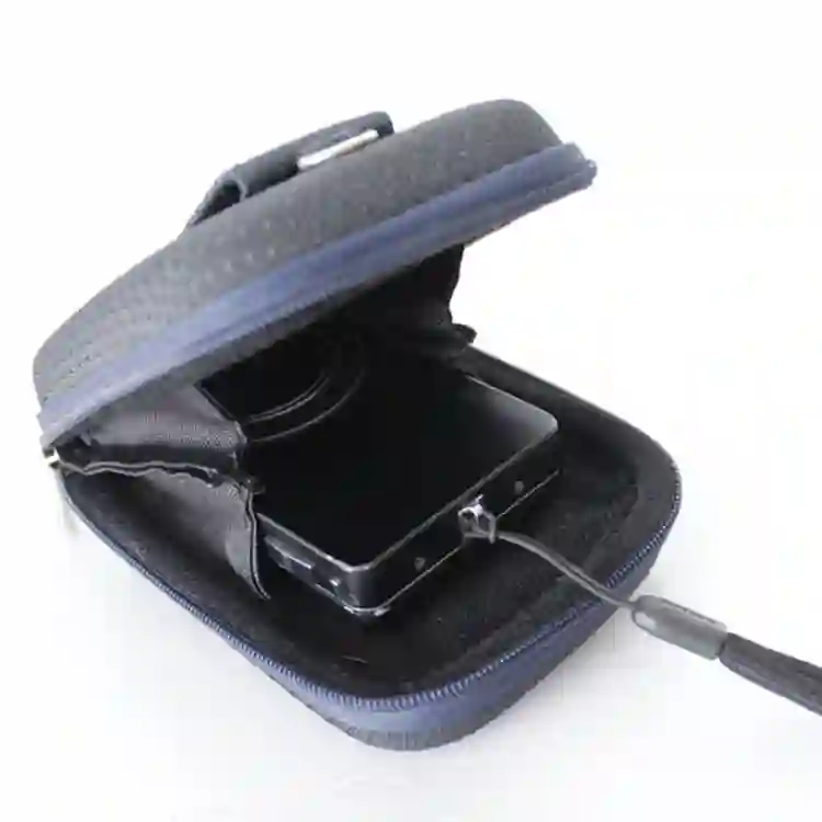 vintage EVA camera case